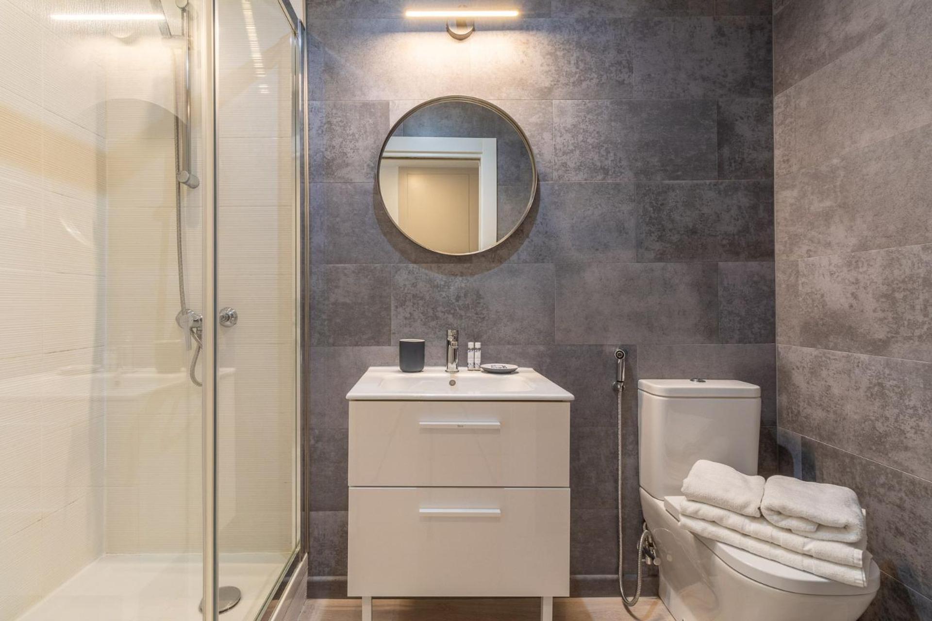 Charming Studio In Barrio Salamanca Perfect Madrid Getaway Villanueva III מראה חיצוני תמונה